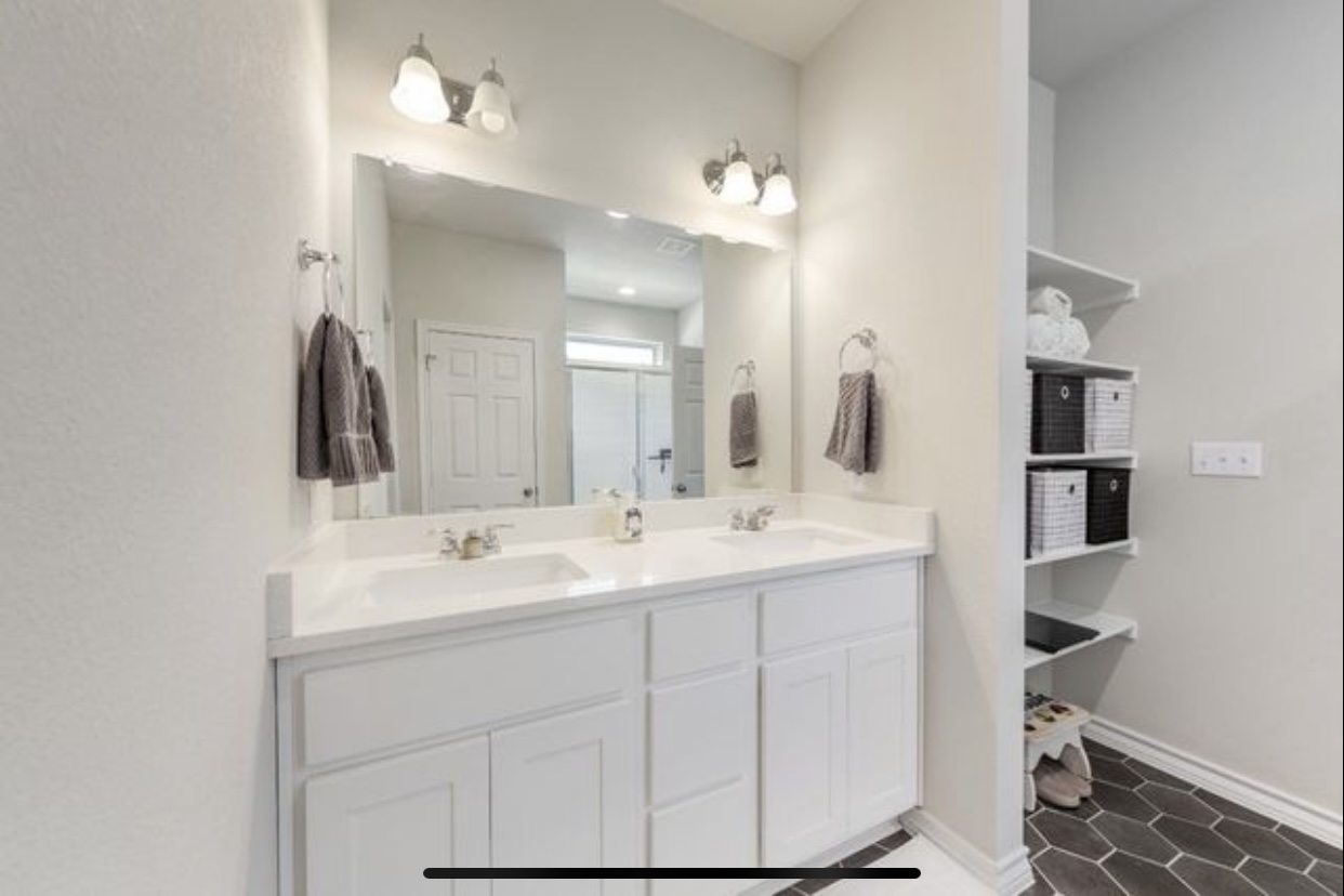 1606 Denesa Dr Bedrooms & Bathrooms 7