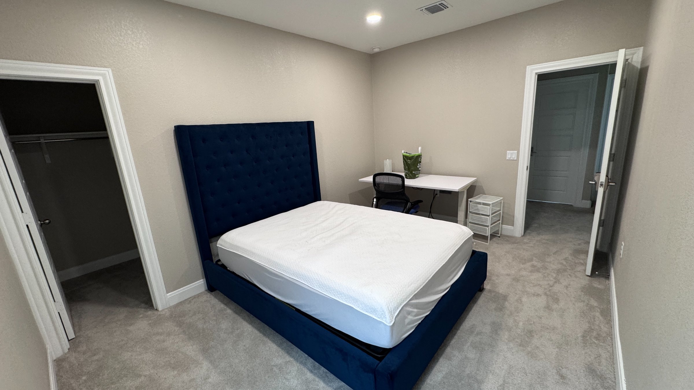 4600 Colmar Dr Bedrooms & Bathrooms 7