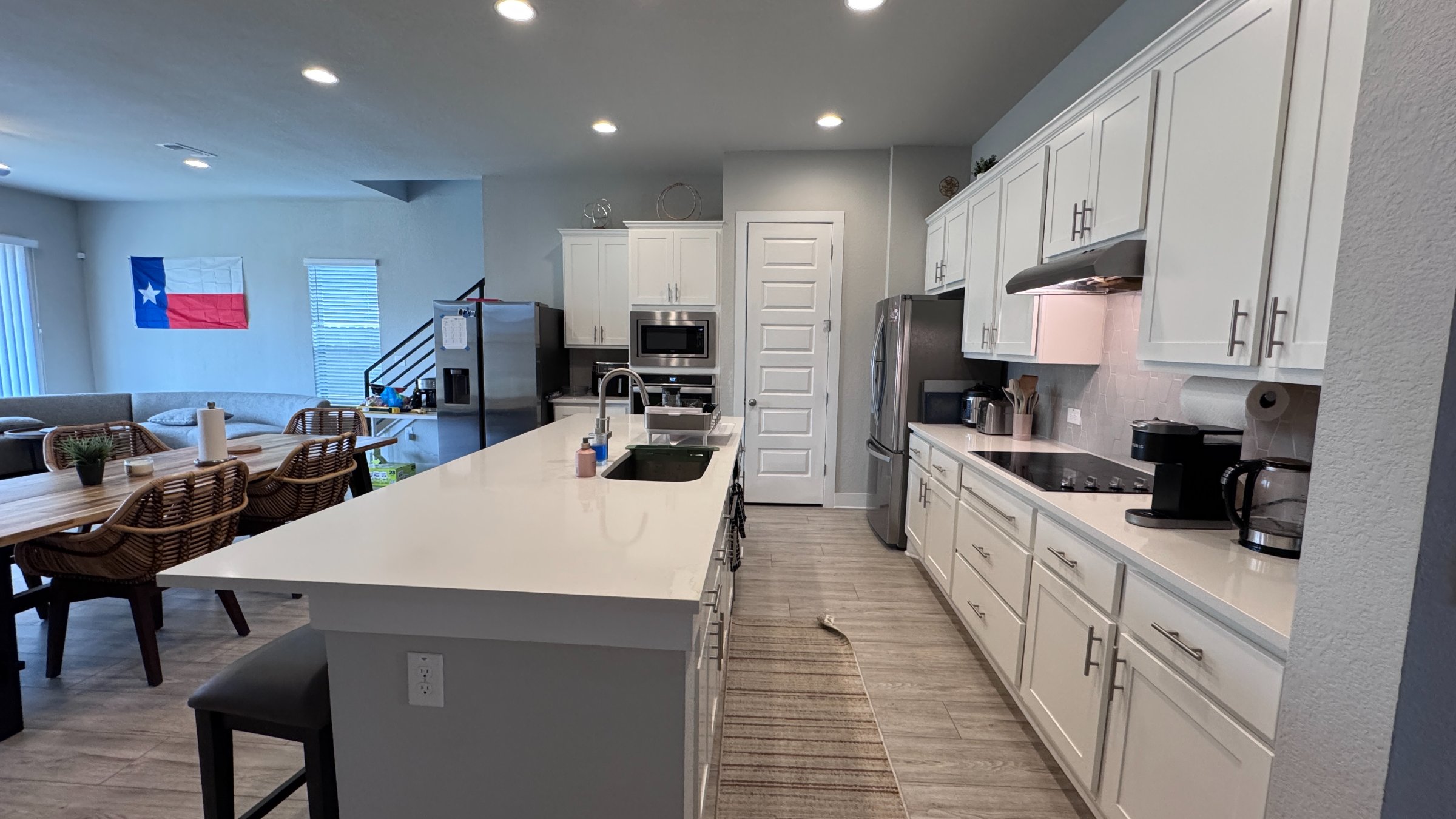 9825 Eloquence Dr Kitchen 3