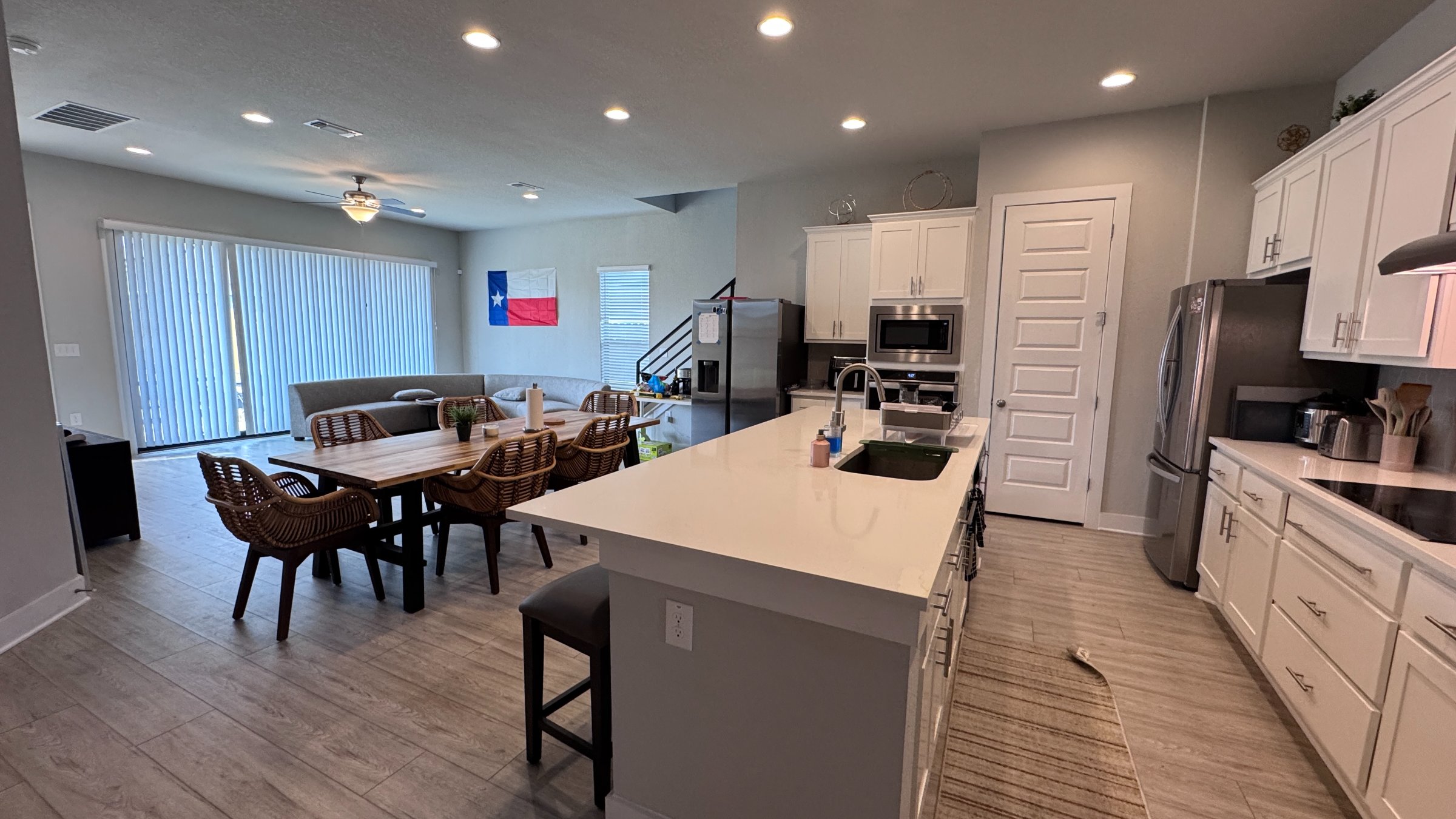 9825 Eloquence Dr Kitchen 4