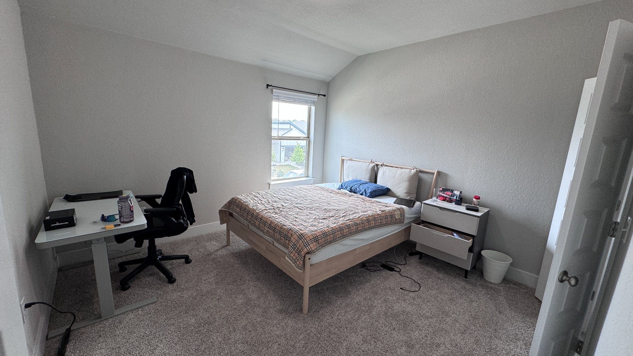 9825 Eloquence Dr Bedrooms & Bathrooms 8