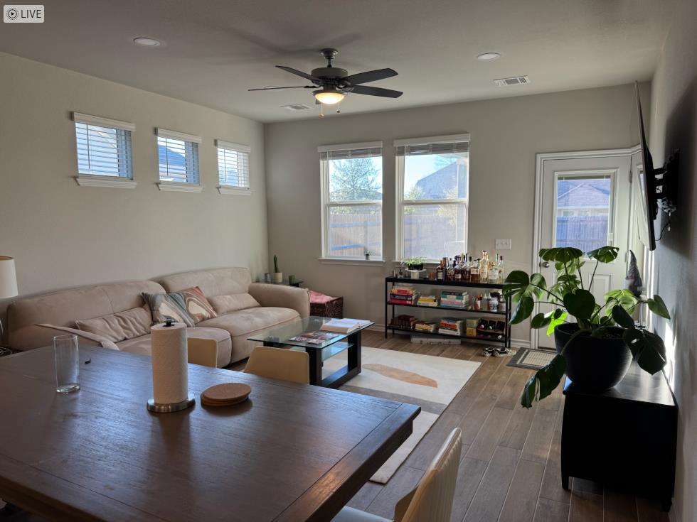 1606 Denesa Dr Interior 3