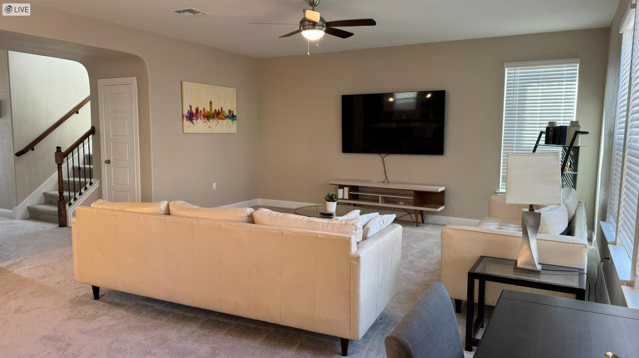 4600 Colmar Dr Interior 3